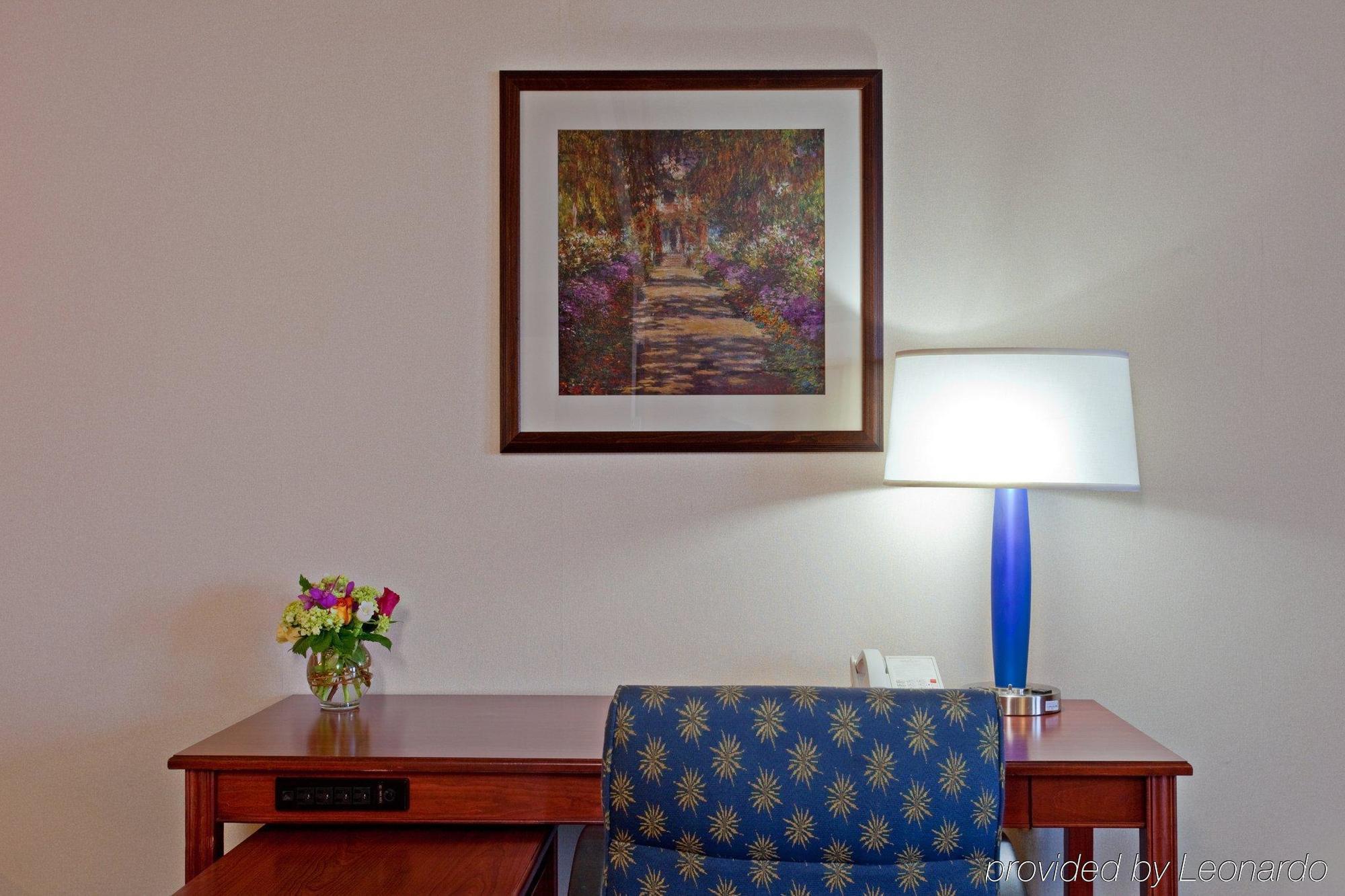 Holiday Inn La Mirada Buena Park By Ihg Екстер'єр фото