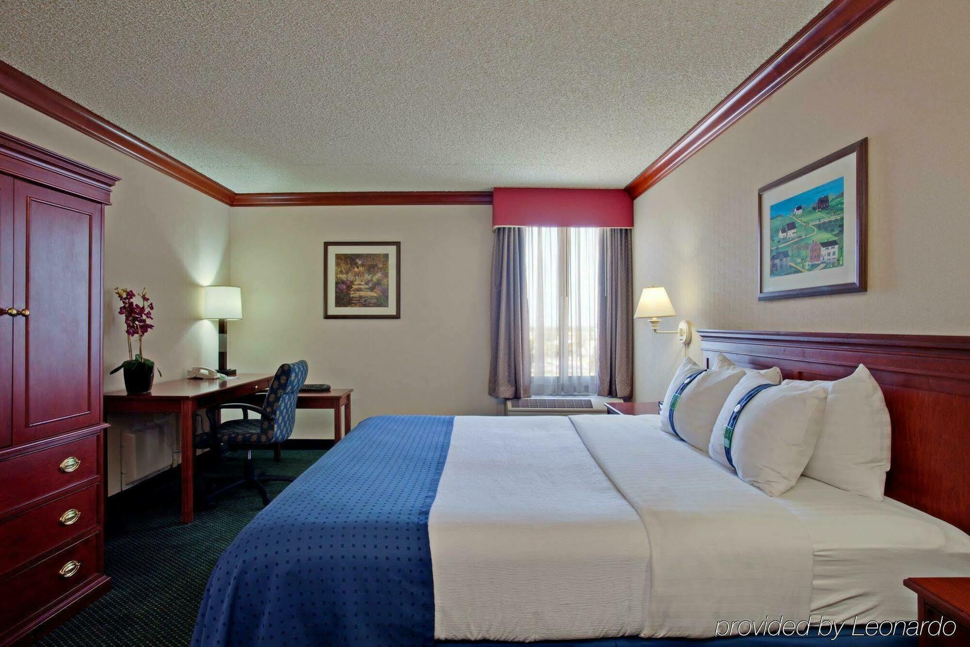 Holiday Inn La Mirada Buena Park By Ihg Екстер'єр фото